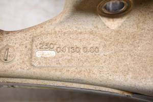 Husqvarna - 19 Husqvarna FC 450 Rear Swingarm - Image 4