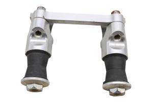 Husqvarna - 19 Husqvarna FC 450 Handlebar Clamps - Image 3