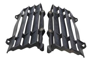 19 Husqvarna FC 450 Radiator Guards Shrouds Left & Right