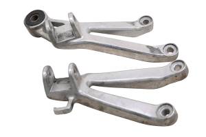 Yamaha - 99 Yamaha R1 Rear Footpeg Brackets YZF1000 - Image 2
