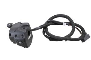 Can-Am - 16 Can-Am Spyder F3T SE6 Headlight On Off Handlebar Start Switch - Image 3