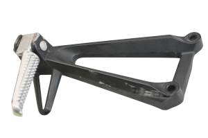 24 Yamaha YZF-R3 Left Foot Rest Foot Peg