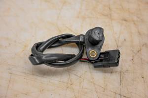 Suzuki - 24 Suzuki GSX-R750 Speed Sensor - Image 3