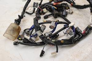 Suzuki - 24 Suzuki GSX-R750 Main Wire Harness Electrical Wiring - Image 2