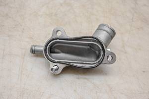 Suzuki - 24 Suzuki GSX-R750 Cylinder Water Inlet Connector - Image 2