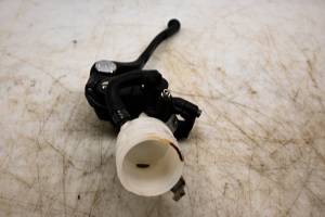 Suzuki - 24 Suzuki GSX-R750 Front Brake Master Cylinder & Lever - Image 3