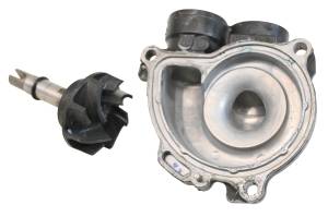 Yamaha - 20 Yamaha MT07 Water Pump Cover & Impeller - Image 3