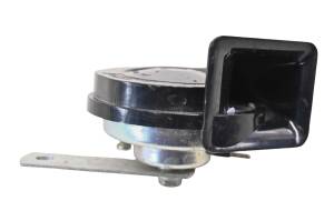 Can-Am - 16 Can-Am Spyder F3T SE6 Horn - Image 2