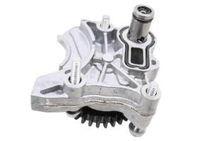 Honda - 22 Honda CB300R ABS Oil Pump - Image 3