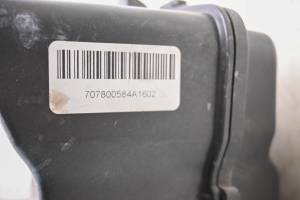 Can-Am - 16 Can-Am Spyder F3T SE6 Airbox Intake Air Box - Image 4