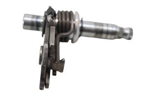 11 Kawasaki Versys 650 Gear Shift Spindle Shaft KLE650