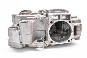 Polaris - 08 Polaris Outlaw 525 IRS Crankcase Center Crank Case - Image 3