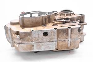 Polaris - 08 Polaris Outlaw 525 IRS Crankcase Center Crank Case - Image 4