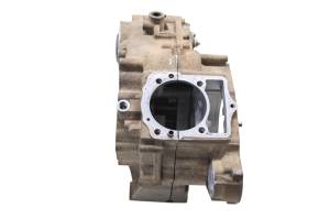 Kawasaki - 99 Kawasaki Prairie 300 2x4 Crankcase Center Crank Case KVF300 - Image 2