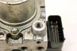 Honda - 11 Honda Silverwing 600 ABS Abs Modular Box FSC600A - Image 2