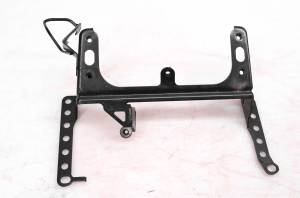 09 Yamaha TMax 500 Fuel Gas Tank Fitting Bracket Mount XP500