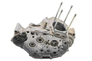 Honda - 87 Honda Fourtrax 250 2x4 Crankcase Center Crank Case TRX250 - Image 2