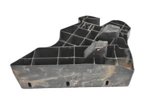 Can-Am - 22 Can-Am Defender XT HD10 Right Hand Support Bracket Mount - Image 3