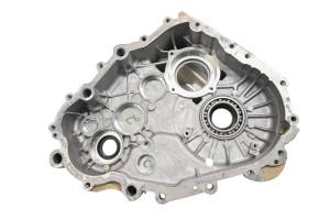 Polaris - 21 Polaris PRO XD 4000D Crew Transmission Gear Case Housing - Image 6