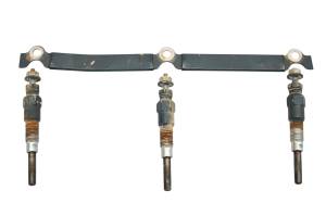 21 Polaris PRO XD 4000D Crew Glow Plugs & Bracket