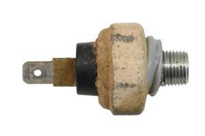 Polaris - 21 Polaris PRO XD 4000D Crew Oil Pressure Switch - Image 1