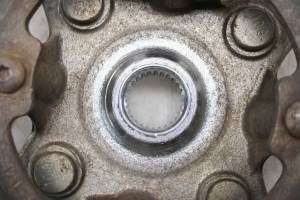 Arctic Cat - 15 Arctic Cat XR 500 4x4 Rear Right Wheel Hub - Image 3