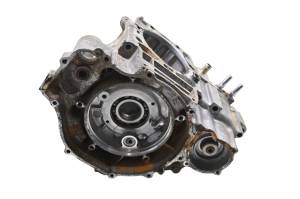 Polaris - 00 Polaris Magnum 500 4x4 Crankcase Center Crank Case - Image 1