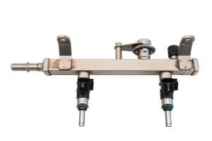 Polaris - 21 Polaris General XP 1000 Fuel Injectors & Rail - Image 3