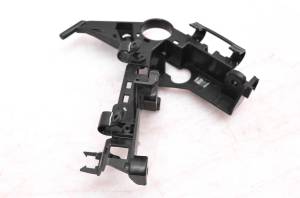 Ski-Doo - 18 Ski-Doo Renegade Enduro 600 HO Bracket Mounting Ignition Coil Support Cover 137" - Image 2