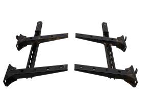 04 Yamaha Grizzly 660 4x4 Foot Peg Mounting Bracket YFM660F