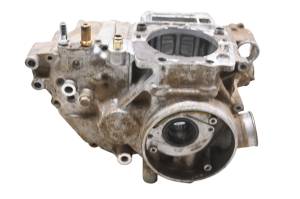 Polaris - 02 Polaris Sportsman 400 4x4 Crankcase Center Crank Case - Image 3