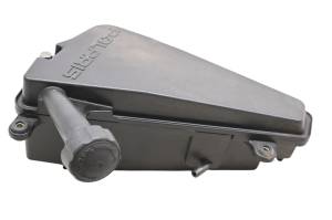 Polaris - 02 Polaris Sportsman 400 4x4 Oil Tank - Image 2