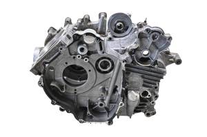 Yamaha - 04 Yamaha Grizzly 660 4x4 Crankcase Center Crank Case YFM660F - Image 3