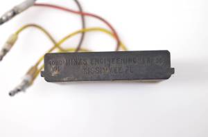 Polaris - 01 Polaris Xplorer 400 4x4 Regulator Rectifier - Image 3