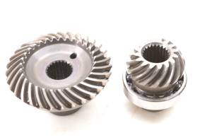 98 Polaris Sportsman 500 4x4 Transmission Bevel Gears Output Shaft