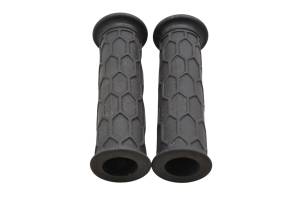 Arctic Cat - 07 Arctic Cat 250 2x4 Handlebar Grips - Image 2