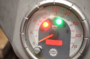 Bombardier - 04 Can-Am Outlander 330 4x4 Speedometer Dash Bombardier - Image 4