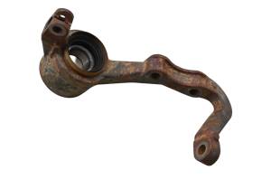 04 Can-Am Outlander 330 4x4 Front Right Spindle Knuckle Bombardier