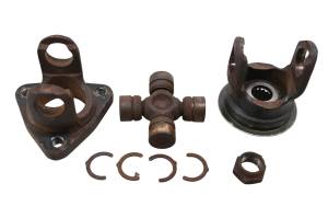 01 Suzuki Quadmaster 500 4x4 Right Rear Drive Output Yokes & U-Joint LTA500F