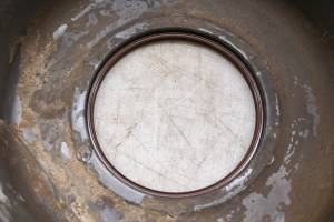 Suzuki - 01 Suzuki Quadmaster 500 4x4 Rear Brake Drum Housing LTA500F - Image 3