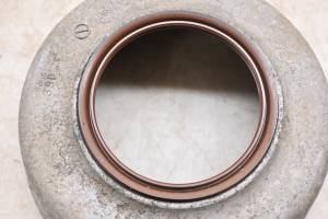 Suzuki - 01 Suzuki Quadmaster 500 4x4 Rear Brake Drum Housing LTA500F - Image 4