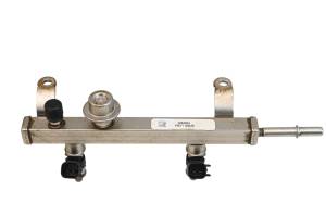 15 Polaris RZR 900 EPS Trail Fuel Injectors & Rail