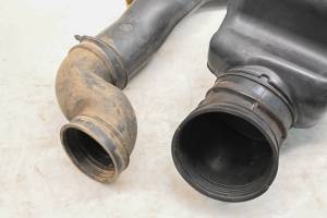 Yamaha - 16 Yamaha Wolverine 700 Airbox Hoses & Ducts YXE700W - Image 3