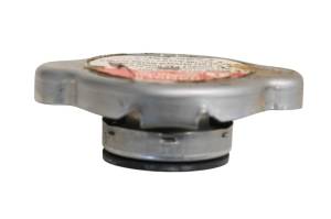 Yamaha - 16 Yamaha Wolverine 700 Radiator Cap YXE700W - Image 2