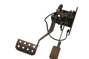 16 Yamaha Wolverine 700 Gas Brake Pedal Assembly YXE700W