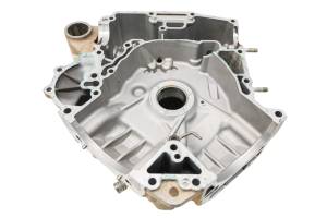 Can-Am - 16 Can-Am Maverick 1000R XRS Turbo Crankcase Center Crank Case - Image 15