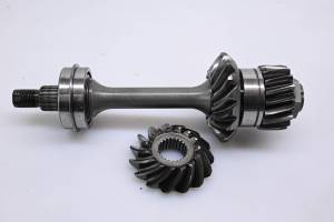 Suzuki - 06 Suzuki King Quad 700 4x4 Transmission Bevel Gears Output Shaft LTA700X - Image 3