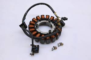 Suzuki - 06 Suzuki King Quad 700 4x4 Stator LTA700X - Image 1