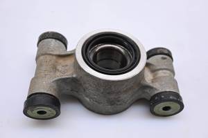 Suzuki - 06 Suzuki King Quad 700 4x4 Rear Left Or Right Spindle Knuckle LTA700X - Image 1