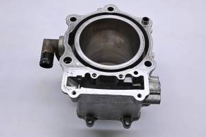 Suzuki - 06 Suzuki King Quad 700 4x4 Cylinder LTA700X For Parts - Image 1